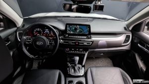 Kia Seltos Бензин 1.6 Turbo 2WD 2021 года из Южной Кореи