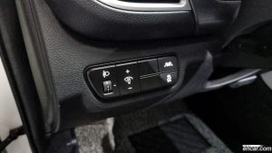 Kia Seltos Бензин 1.6 Turbo 2WD 2021 года из Южной Кореи