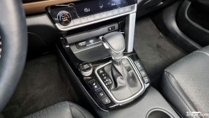 Kia Seltos Дизель 1.6 2WD 2022 года из Южной Кореи