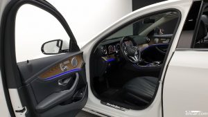 Mercedes-Benz E-Class E300 4MATIC Exclusive 2020 года из Южной Кореи