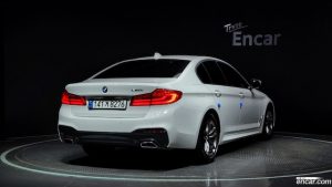 BMW 5-Series 520i M Sport 2020 года из Южной Кореи