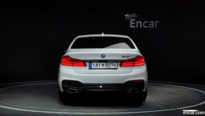 BMW 5-Series 520i M Sport 2020 года из Южной Кореи