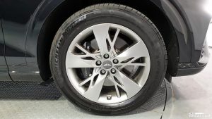 Genesis GV70 2.5T Бензин 2WD 2022 года из Южной Кореи