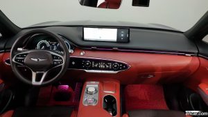 Genesis GV70 2.5T Бензин 2WD 2022 года из Южной Кореи