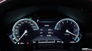 Genesis GV70 2.5T Бензин 2WD 2022 года из Южной Кореи