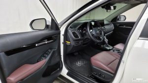 Kia Seltos Бензин 1.6 Turbo 2WD 2020 года из Южной Кореи