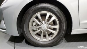 Hyundai AVANTE 1.6 2020 года из Южной Кореи