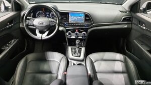 Hyundai AVANTE 1.6 2020 года из Южной Кореи