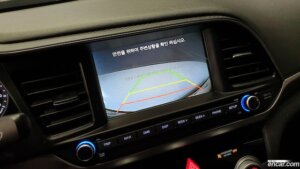 Hyundai AVANTE 1.6 2020 года из Южной Кореи