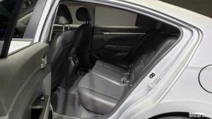 Hyundai AVANTE 1.6 2020 года из Южной Кореи