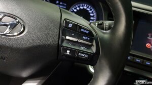 Hyundai AVANTE 1.6 2020 года из Южной Кореи