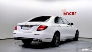 Mercedes-Benz E-Class E220d 4MATIC Exclusive 2020 года из Южной Кореи