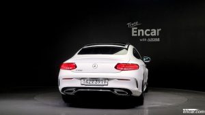 Mercedes-Benz C-Class C200 Coupe 2020 года из Южной Кореи