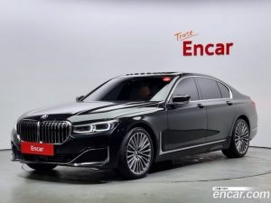 BMW 7-Series 730d xDrive Design Pure Excellence 2020 года из Южной Кореи