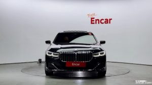 BMW 7-Series 730d xDrive Design Pure Excellence 2020 года из Южной Кореи