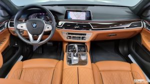 BMW 7-Series 730d xDrive Design Pure Excellence 2020 года из Южной Кореи