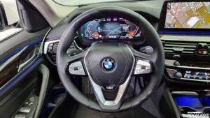 BMW 5-Series 520i Luxury 2021 года из Южной Кореи