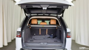 Land Rover Range Rover Sport 3.0 SDV6 AB Dynamic 2020 года из Южной Кореи