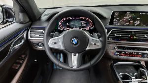 BMW 7-Series 730Ld xDrive M Sport 2021 года из Южной Кореи