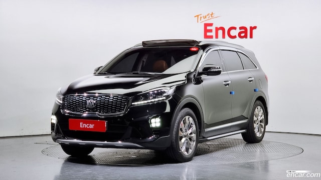Kia Sorento Дизель 2.2 2WD 2019 года из Кореи