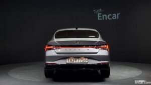 Hyundai AVANTE 1.6 2021 года из Южной Кореи