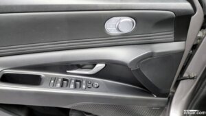 Hyundai AVANTE 1.6 2021 года из Южной Кореи