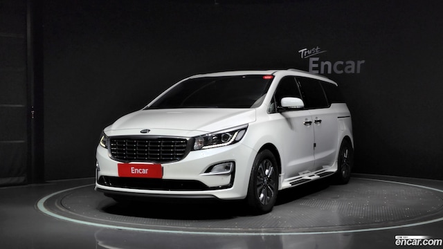 Kia Carnival 11-Seater Prestige 2020 года из Кореи