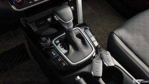 Kia Seltos Дизель 1.6 2WD 2022 года из Южной Кореи