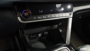 Kia Seltos Дизель 1.6 2WD 2022 года из Южной Кореи
