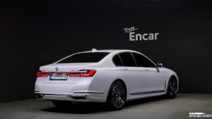 BMW 7-Series 740d xDrive Design Pure Excellence 2021 года из Южной Кореи