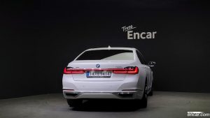 BMW 7-Series 740d xDrive Design Pure Excellence 2021 года из Южной Кореи