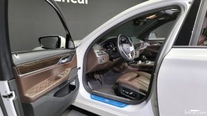 BMW 7-Series 740d xDrive Design Pure Excellence 2021 года из Южной Кореи