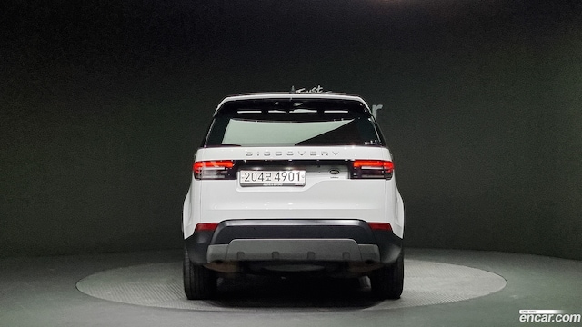 32889398_004.jpg Land Rover Discovery 3.0 SD6 SE 2019 года из Южной Кореи