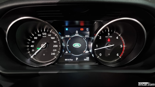 32889398_008.jpg Land Rover Discovery 3.0 SD6 SE 2019 года из Южной Кореи