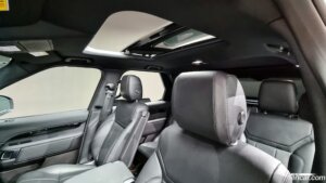Land Rover Discovery 3.0 SD6 SE 2019 года из Южной Кореи