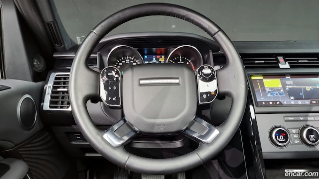 32889398_018.jpg Land Rover Discovery 3.0 SD6 SE 2019 года из Южной Кореи