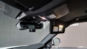 Land Rover Discovery 3.0 SD6 SE 2019 года из Южной Кореи