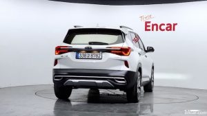 Kia Seltos Бензин 1.6 Turbo 2WD 2022 года из Южной Кореи