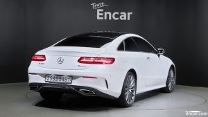 Mercedes-Benz E-Class E450 4MATIC Coupe 2020 года из Южной Кореи