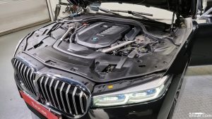 BMW 7-Series 740Li xDrive M Sport 2020 года из Южной Кореи