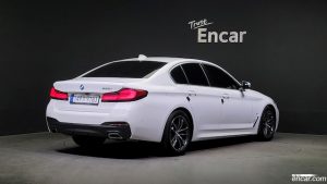 BMW 5-Series 520i M Sport 2021 года из Южной Кореи