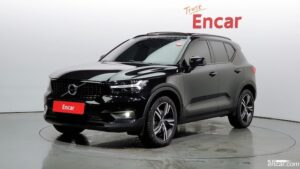 Volvo XC40 T4 R-디자인 2020 года из Южной Кореи