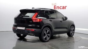 Volvo XC40 T4 R-디자인 2020 года из Южной Кореи
