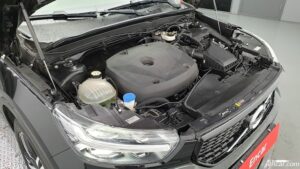 Volvo XC40 T4 R-디자인 2020 года из Южной Кореи
