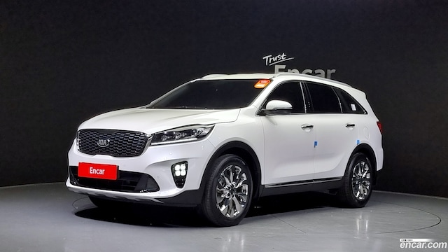 Kia Sorento Дизель 2.0 2WD 2019 года из Кореи