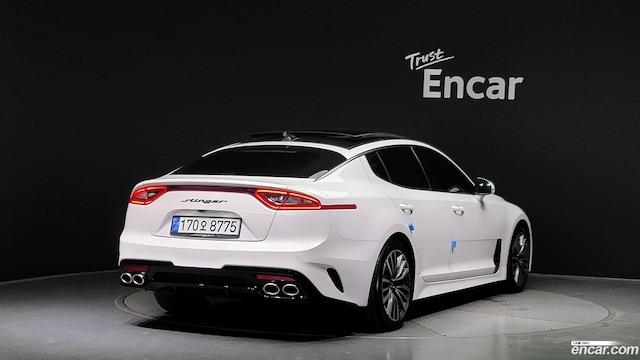 32906979_002.jpg Kia Stinger 2.0 Turbo 2WD 2019 года из Южной Кореи