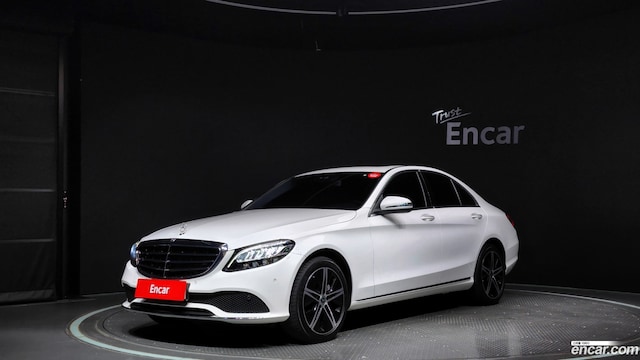 Mercedes-Benz C-Class C220 d 4MATIC Exclusive 2019 года из Кореи
