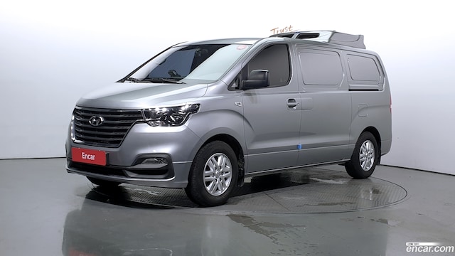 Hyundai Starex 2019 года из Кореи