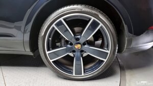 Porsche Cayenne 3.0 2020 года из Южной Кореи