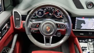 Porsche Cayenne 3.0 2020 года из Южной Кореи